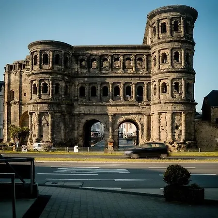 Modernes 2-zimmer Luxus Mit Balkon- Stilvolle Und Gemuetliche Apartamento *