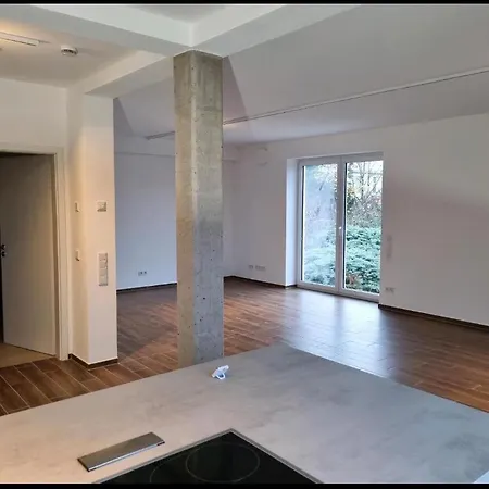 Apartamento Modernes 2-zimmer Luxus Mit Balkon- Stilvolle Und Gemuetliche